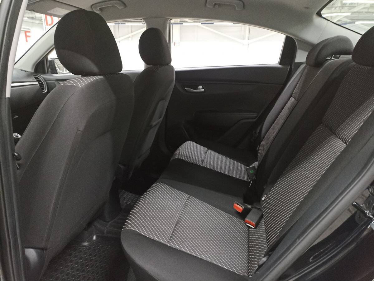 Купить Kia Rio с пробегом. Фото: #11