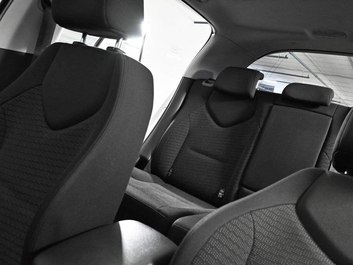 Купить Peugeot 308 с пробегом. Фото: #14