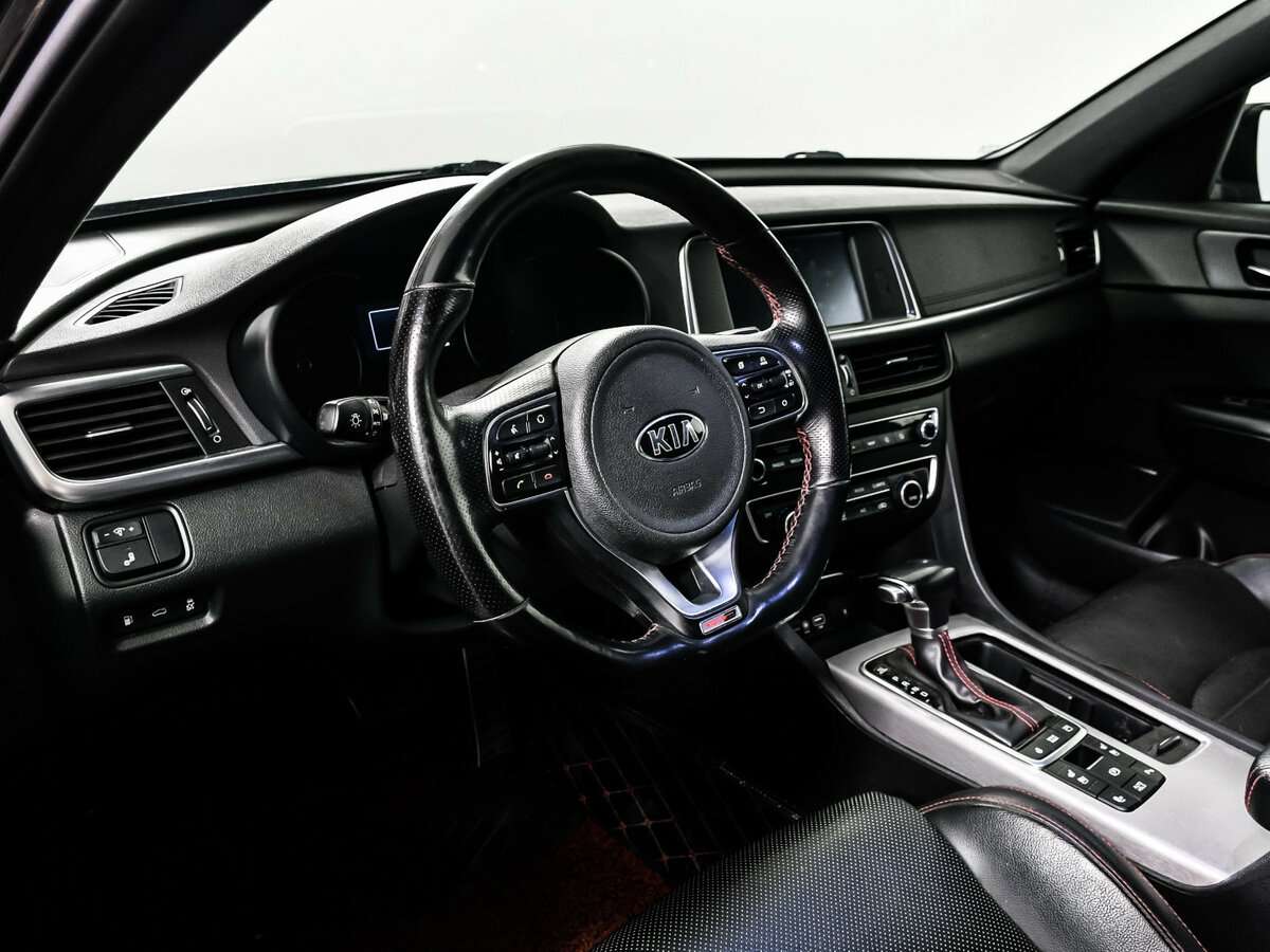 Купить Kia Optima с пробегом. Фото: #12
