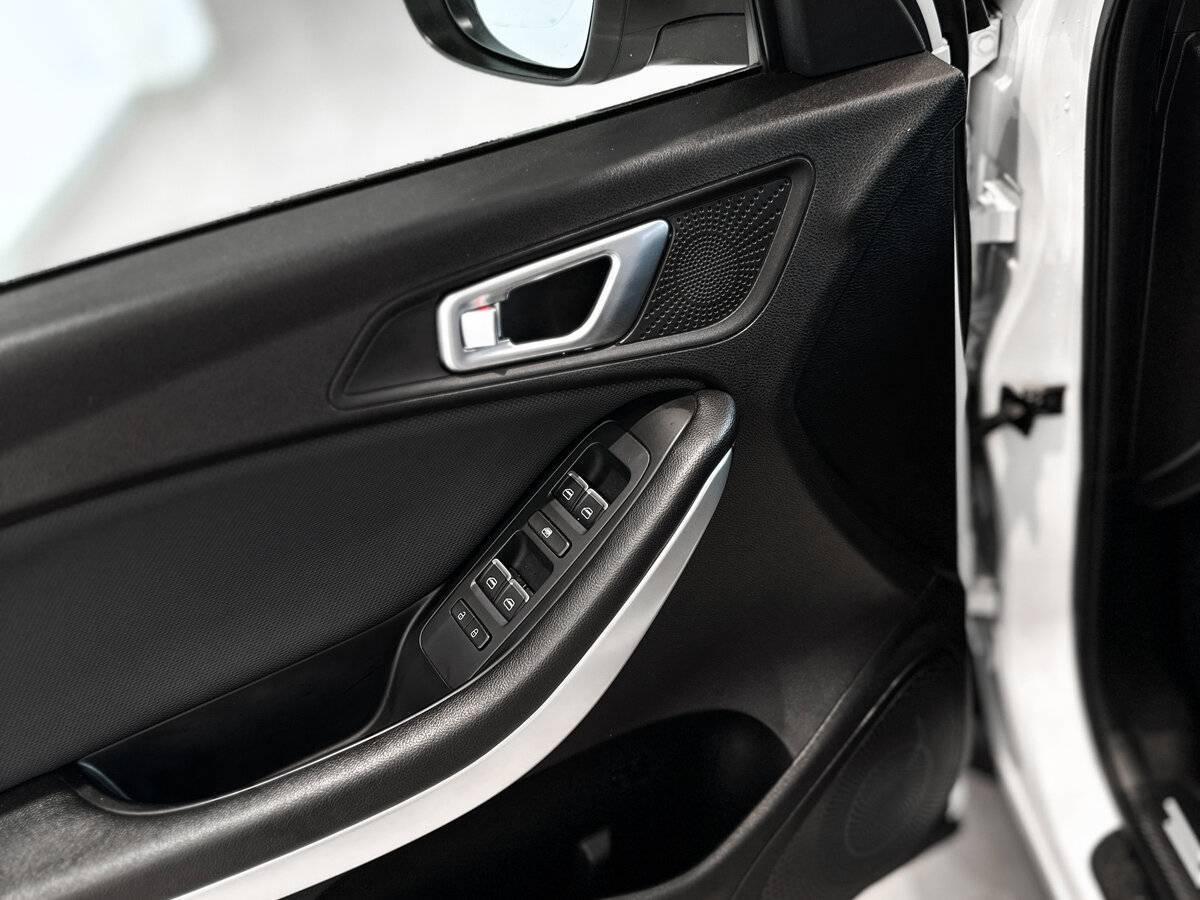 Купить Chery Tiggo 7 с пробегом. Фото: #13