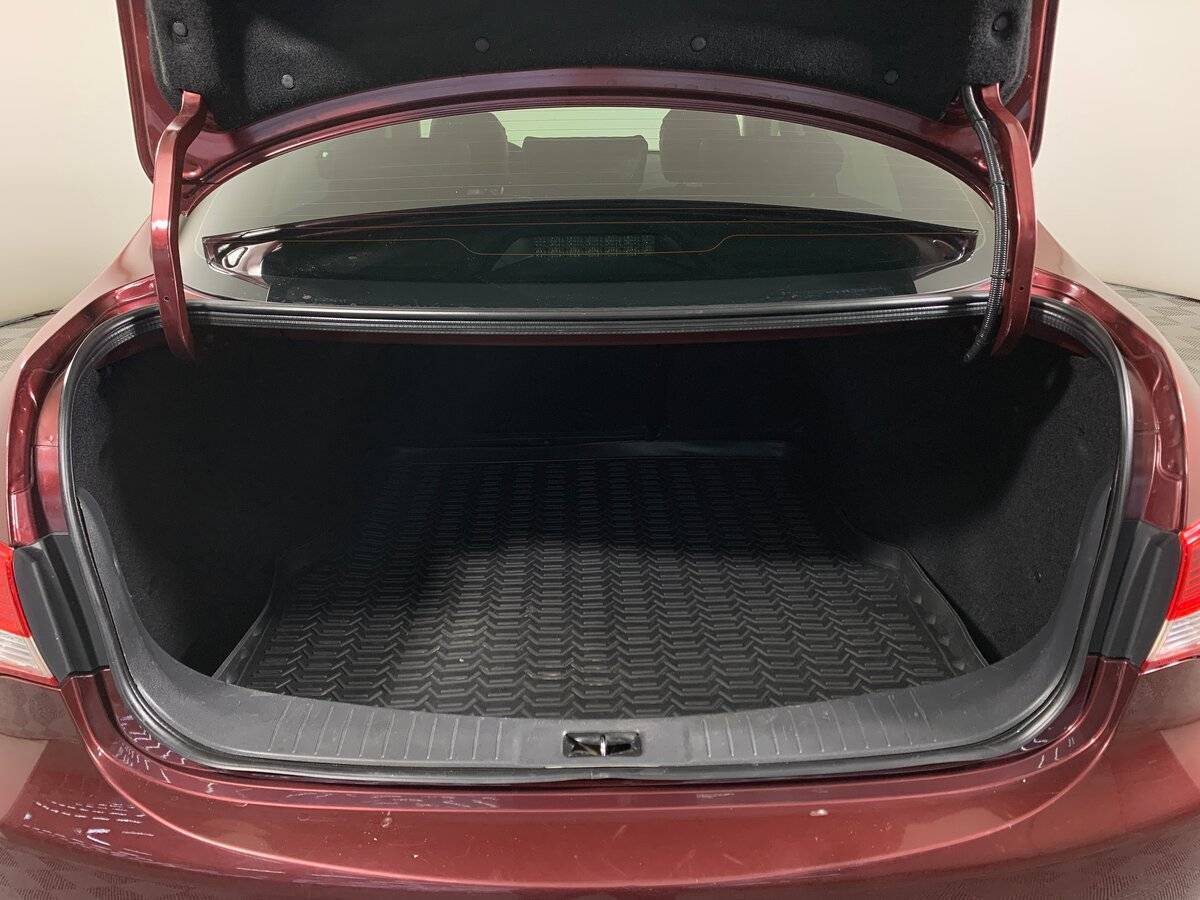 Купить Nissan Almera с пробегом. Фото: #18