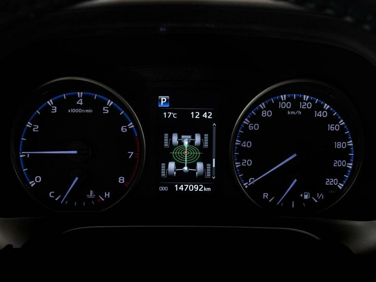 Купить Toyota RAV4 с пробегом. Фото: #19