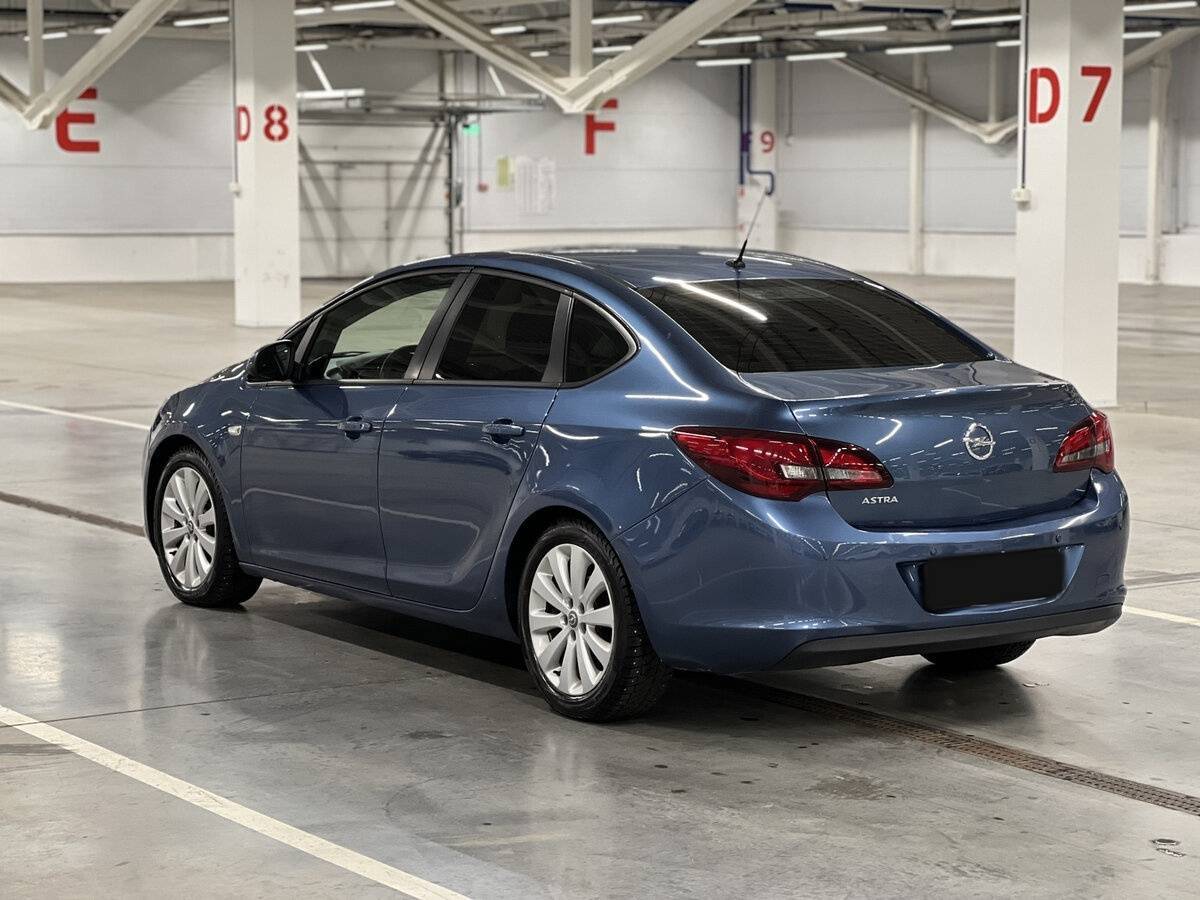 Купить Opel Astra с пробегом. Фото: #6