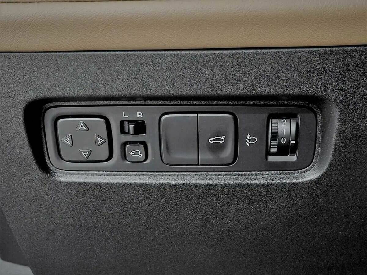 Купить Changan UNI-V с пробегом. Фото: #7