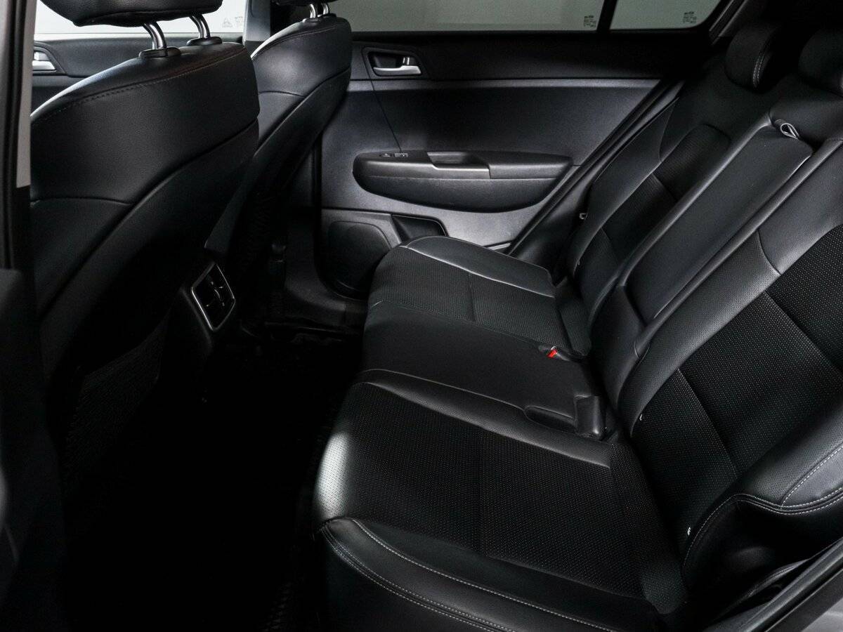 Купить Kia Sportage с пробегом. Фото: #8