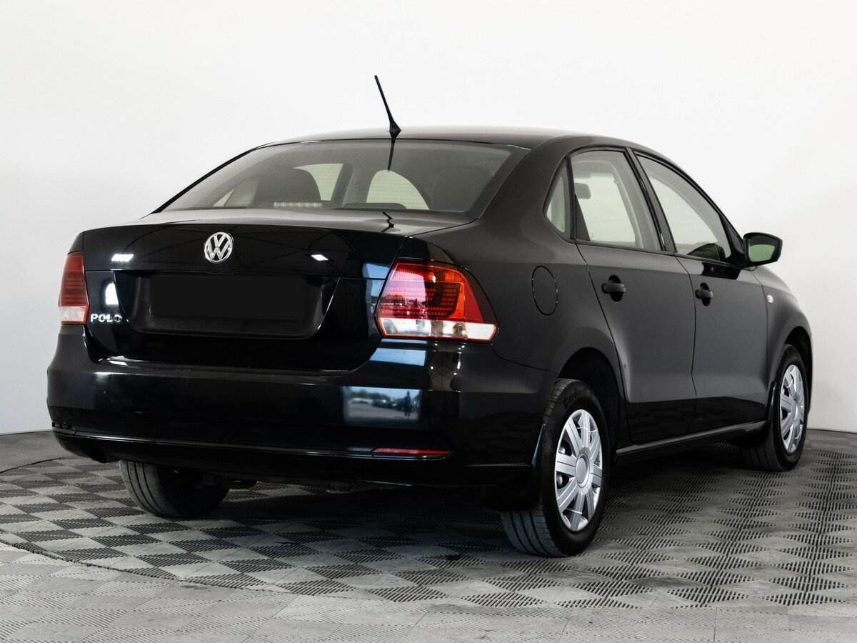 Купить Volkswagen Polo с пробегом. Фото: #4