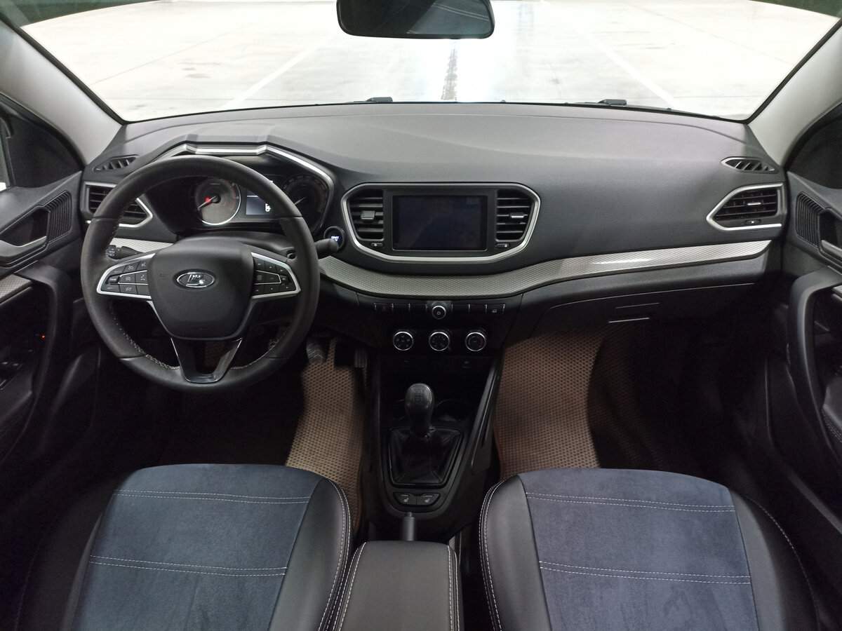 Купить Lada (ВАЗ) Vesta с пробегом. Фото: #13