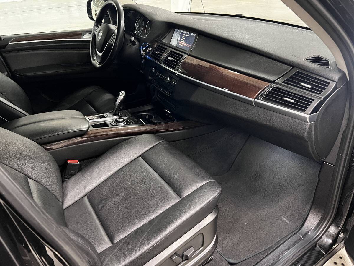 Купить BMW X5 с пробегом. Фото: #10