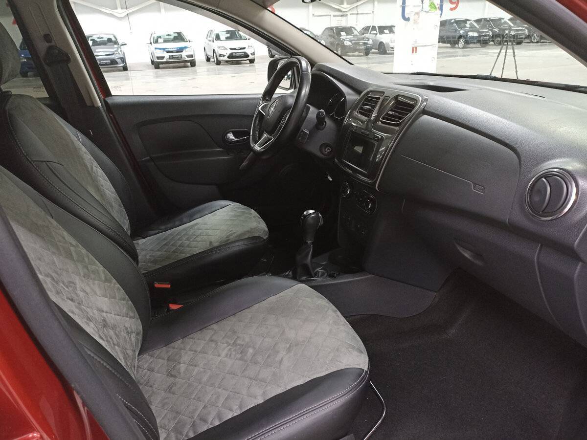Купить Renault Sandero с пробегом. Фото: #10