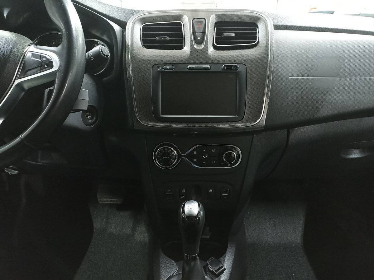 Купить Renault Sandero с пробегом. Фото: #14
