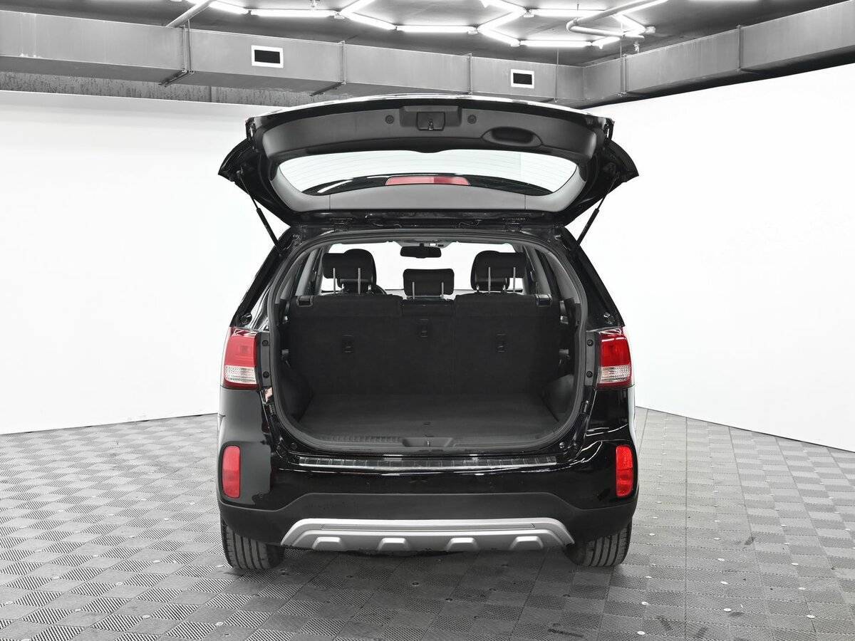 Купить Kia Sorento с пробегом. Фото: #4