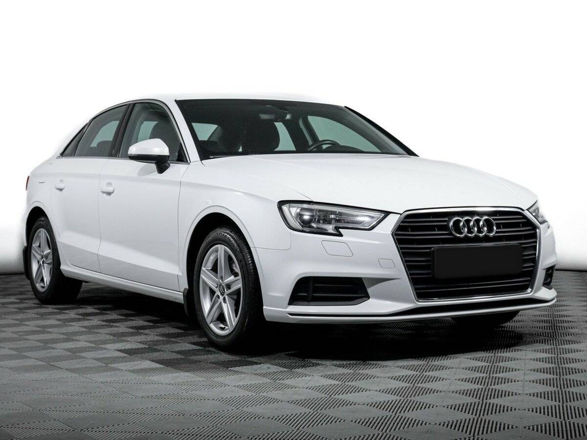 Купить Audi A3 с пробегом. Фото: #2