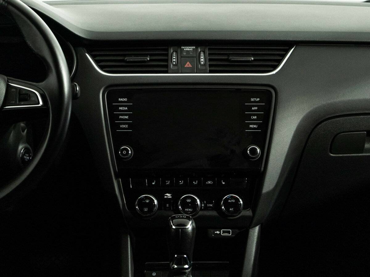 Купить Skoda Octavia с пробегом. Фото: #13