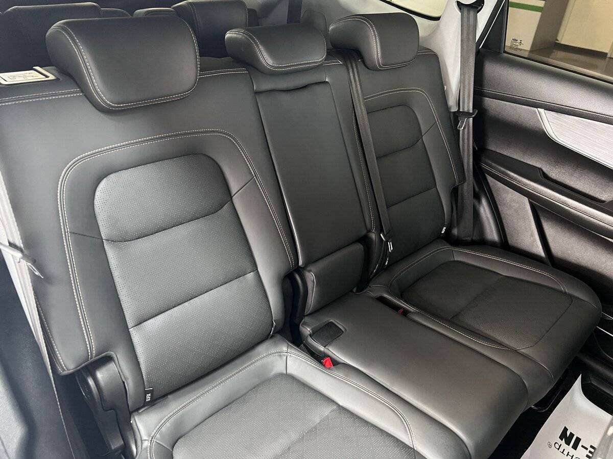 Купить Chery Tiggo 8 с пробегом. Фото: #13