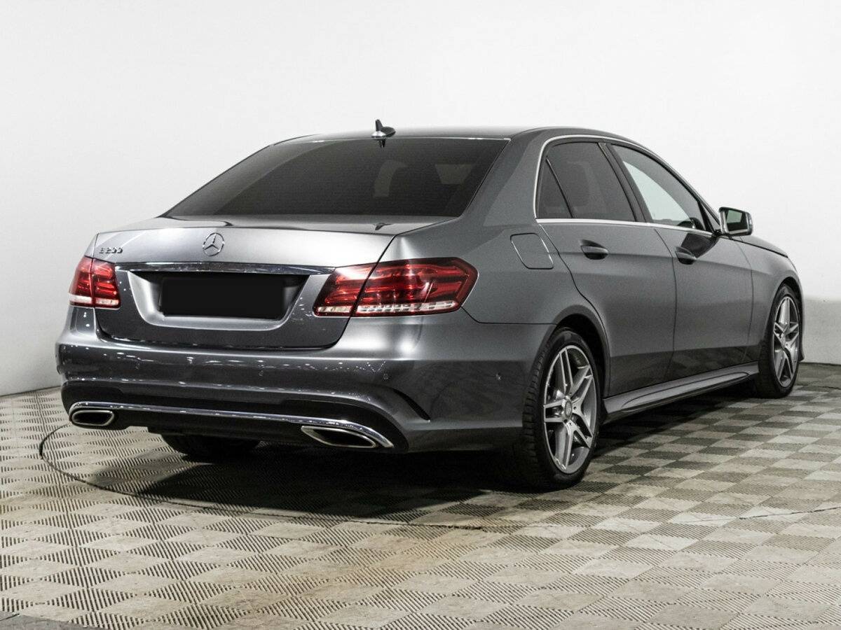 Купить Mercedes-Benz E-Класс с пробегом. Фото: #4