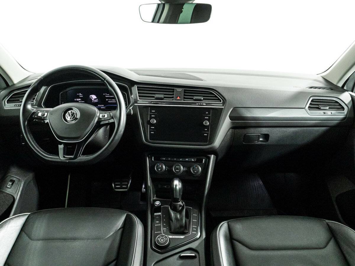 Купить Volkswagen Tiguan с пробегом. Фото: #12