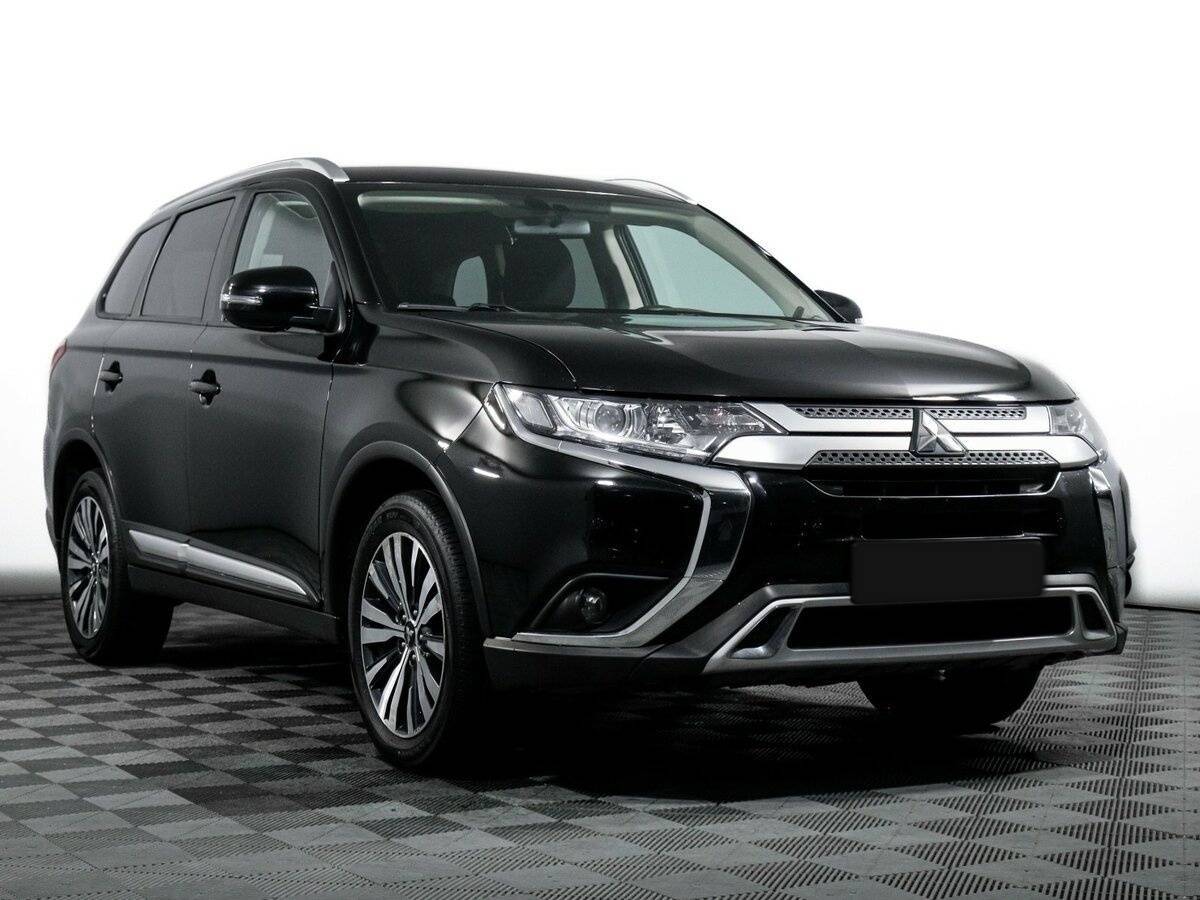 Купить Mitsubishi Outlander с пробегом. Фото: #2