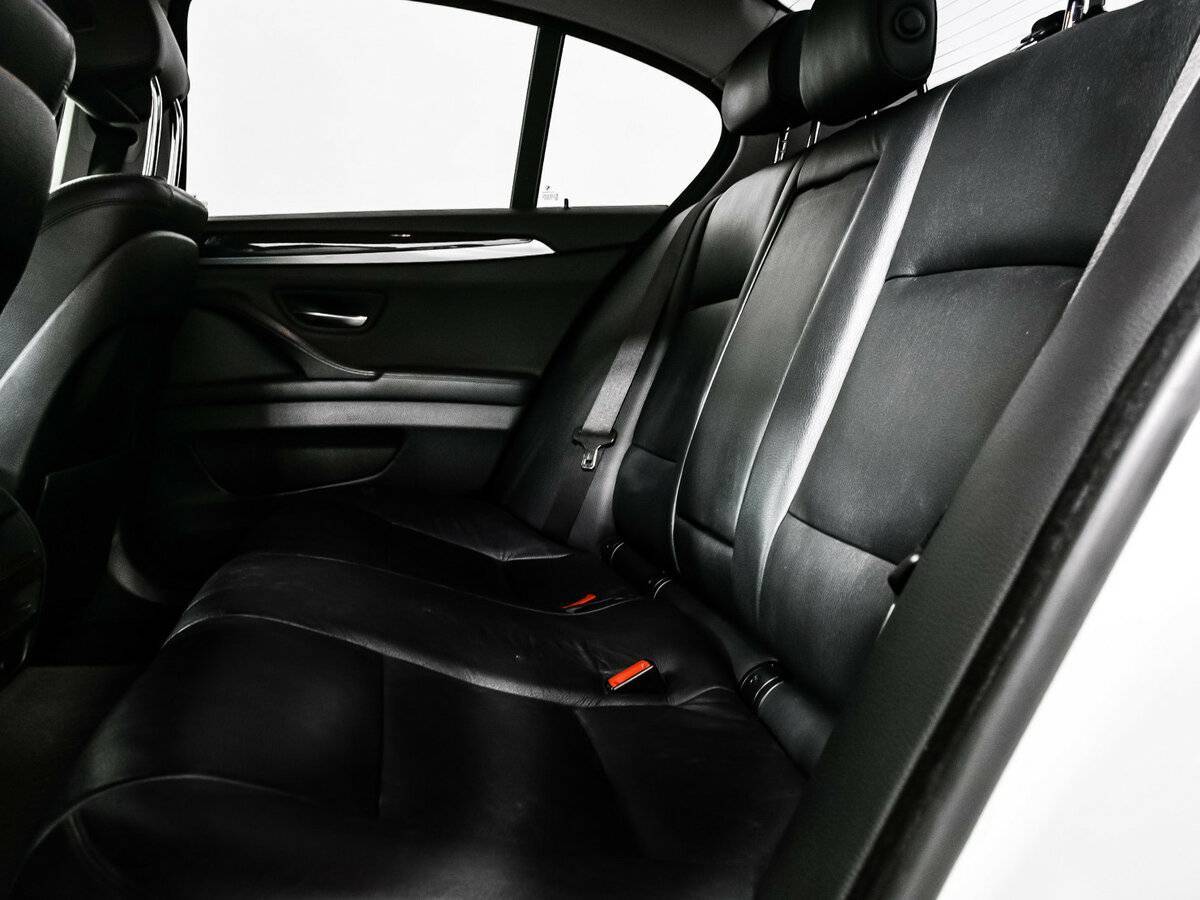 Купить BMW 5 серии с пробегом. Фото: #11