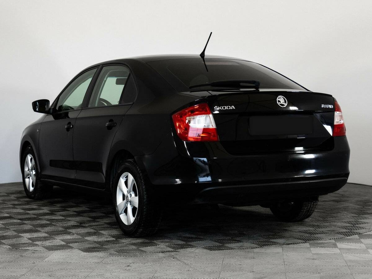 Купить Skoda Rapid с пробегом. Фото: #6