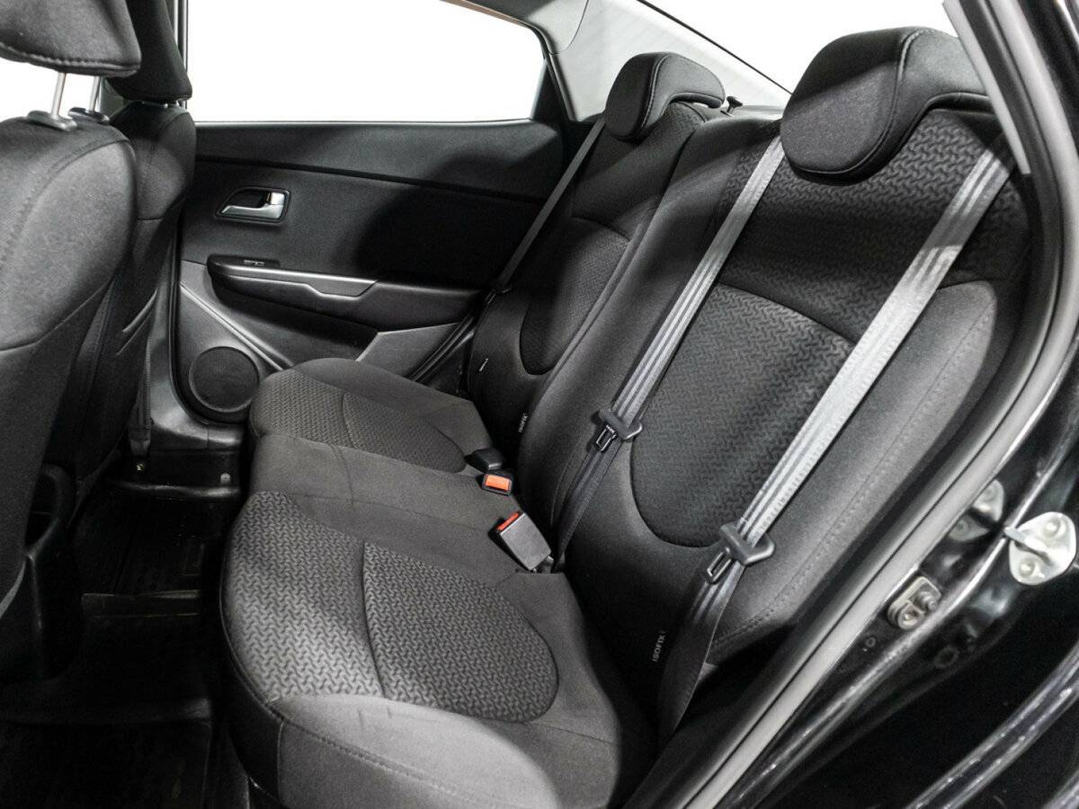 Купить Kia Rio с пробегом. Фото: #9