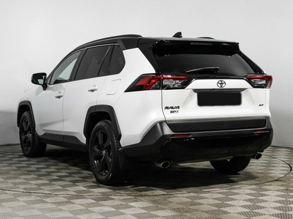 Купить Toyota RAV4 с пробегом. Фото: #6