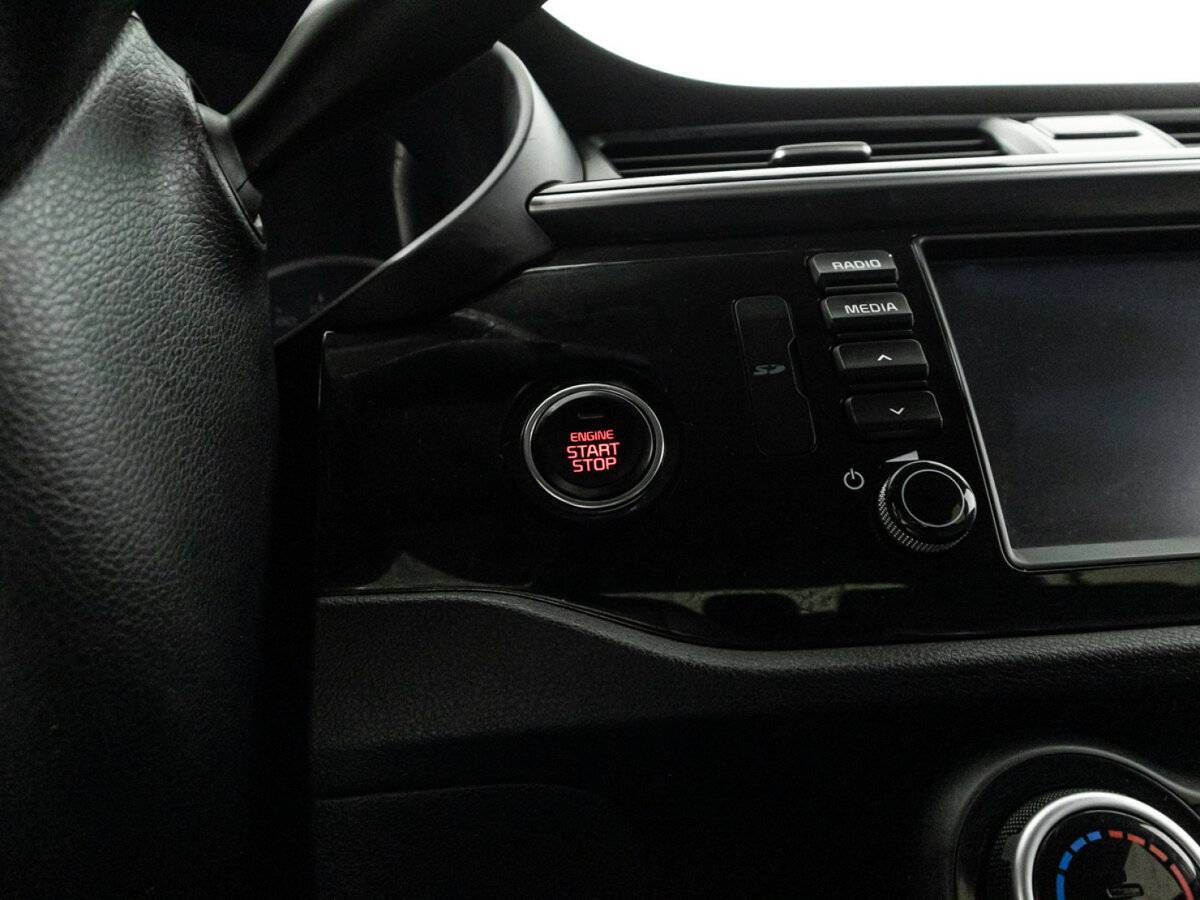 Купить Kia Rio с пробегом. Фото: #18