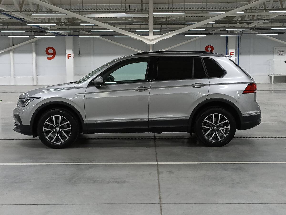 Купить Volkswagen Tiguan с пробегом. Фото: #7