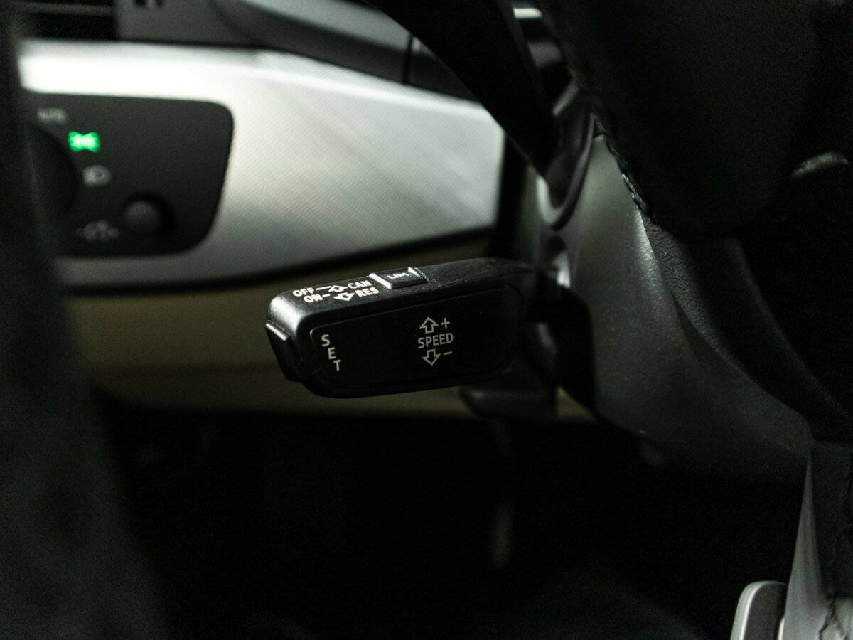 Купить Audi A4 с пробегом. Фото: #20