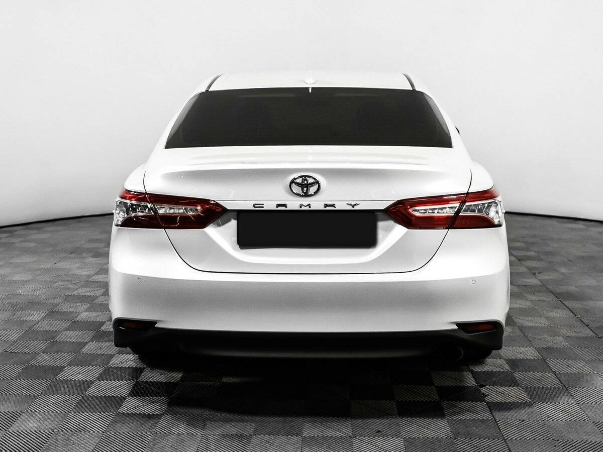 Купить Toyota Camry с пробегом. Фото: #5