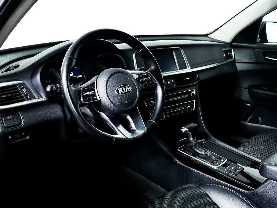 Купить Kia Optima с пробегом. Фото: #12
