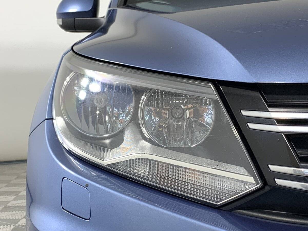 Купить Volkswagen Tiguan с пробегом. Фото: #9