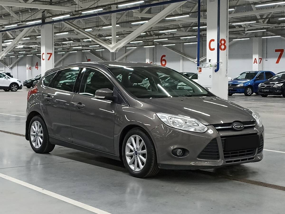Купить Ford Focus с пробегом. Фото: #2