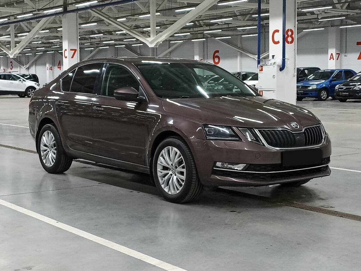 Купить Skoda Octavia с пробегом. Фото: #2