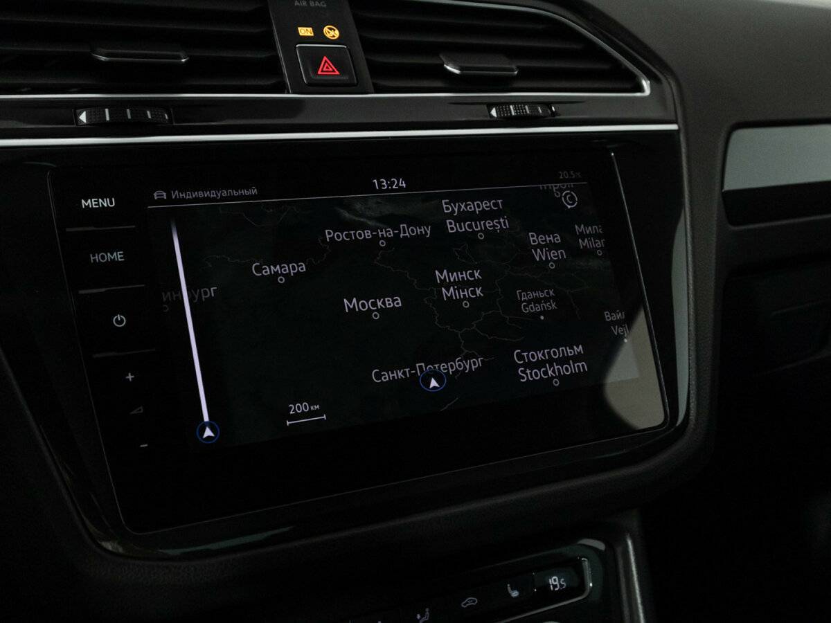 Купить Volkswagen Tiguan с пробегом. Фото: #19