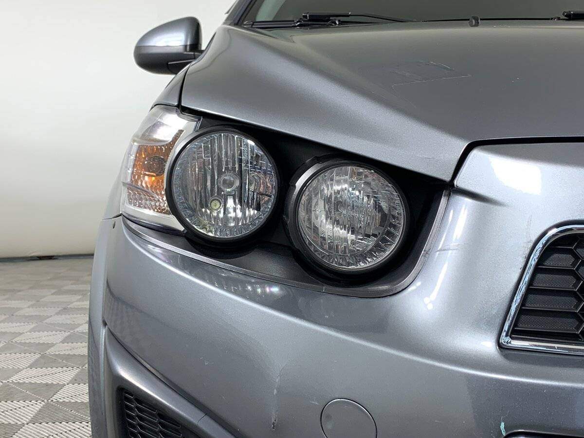 Купить Chevrolet Aveo с пробегом. Фото: #9