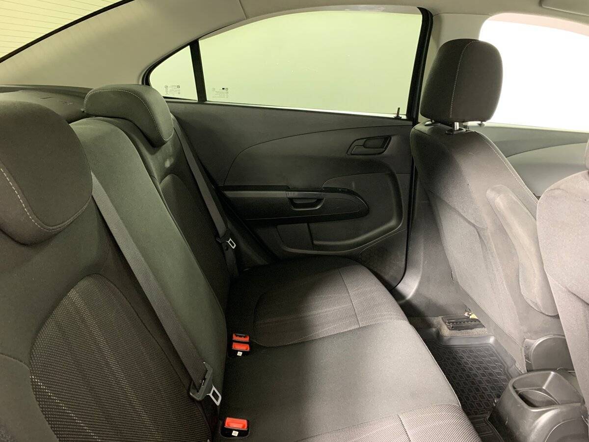 Купить Chevrolet Aveo с пробегом. Фото: #16