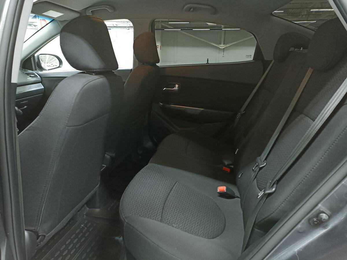 Купить Kia Rio с пробегом. Фото: #11