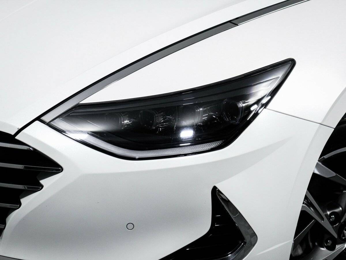 Купить Hyundai Sonata с пробегом. Фото: #15