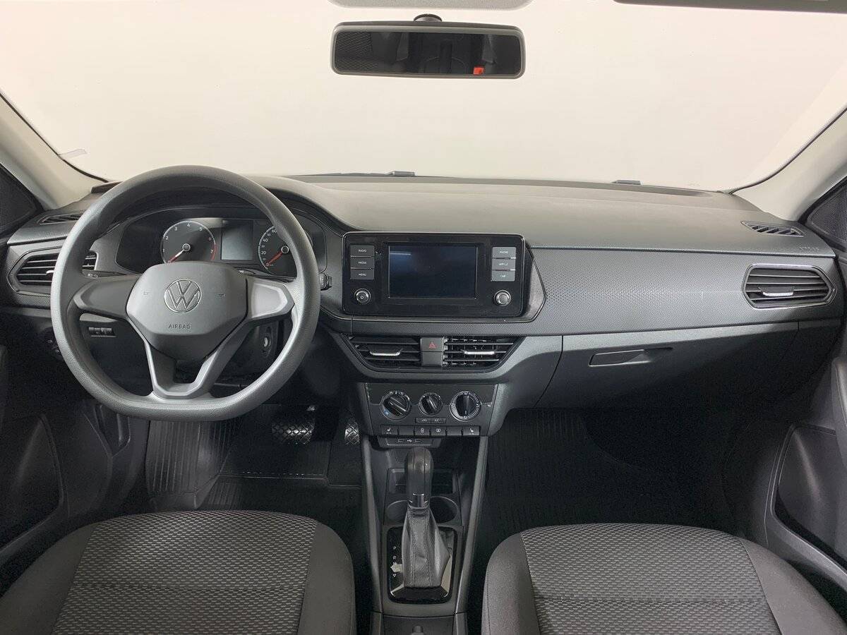 Купить Volkswagen Polo с пробегом. Фото: #11