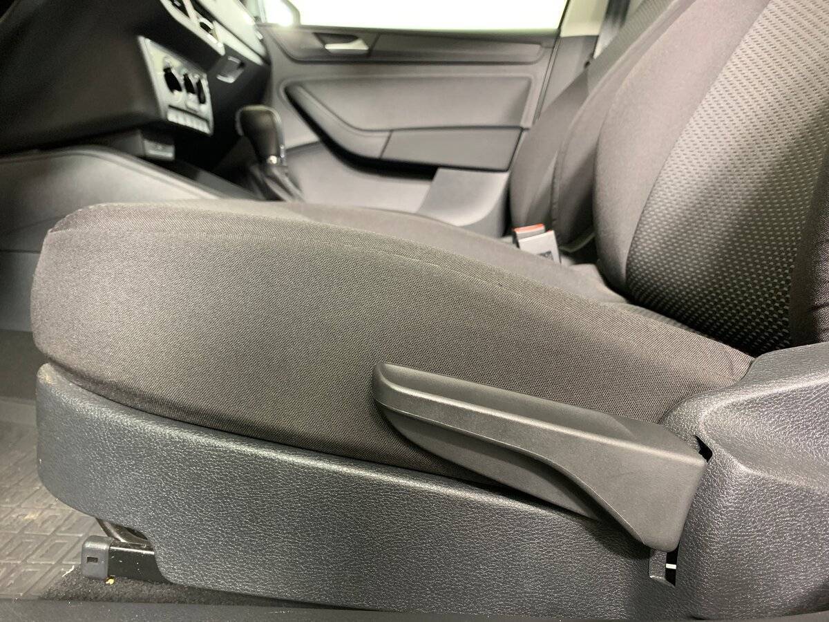 Купить Volkswagen Polo с пробегом. Фото: #15