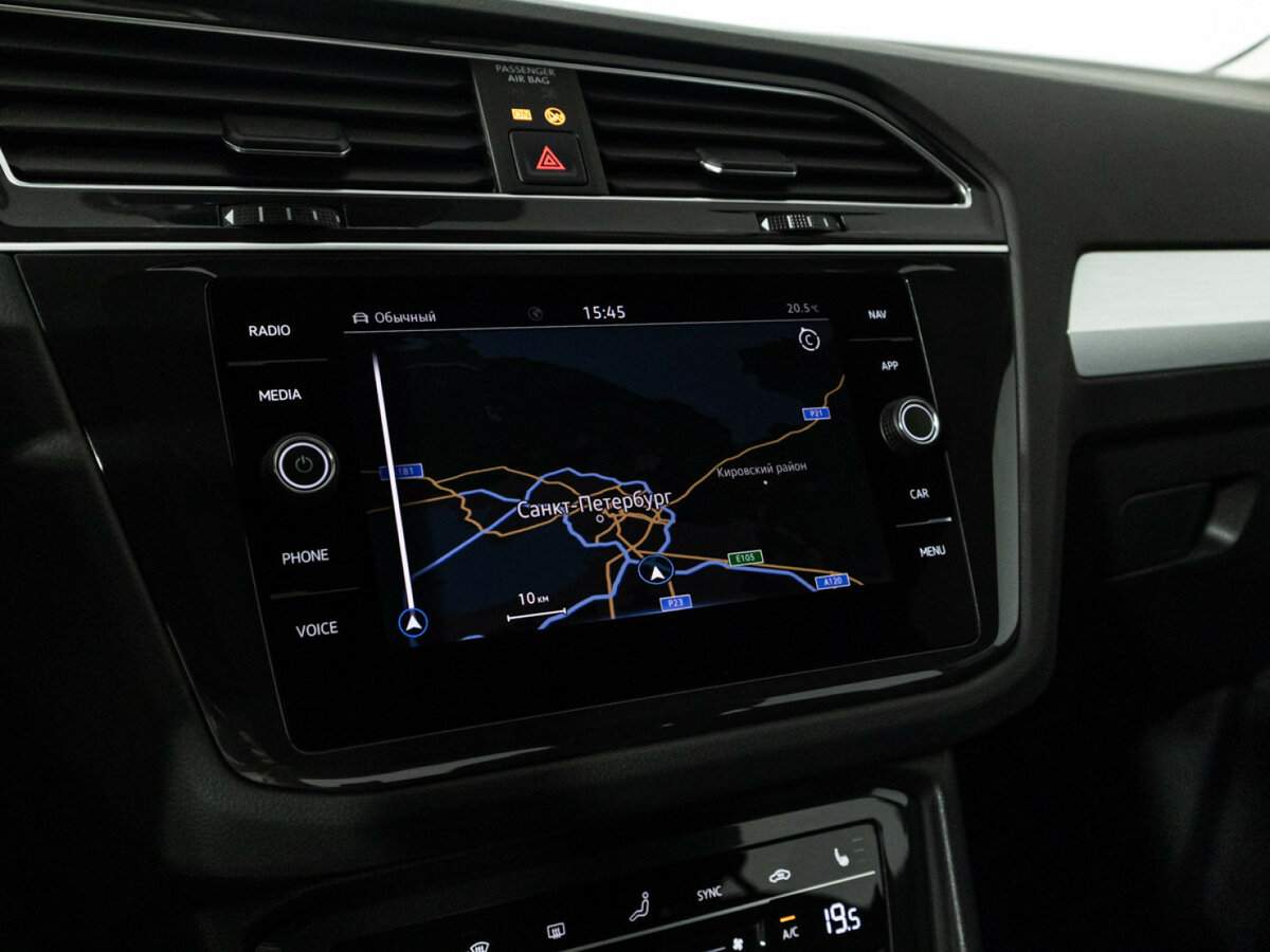 Купить Volkswagen Tiguan с пробегом. Фото: #16