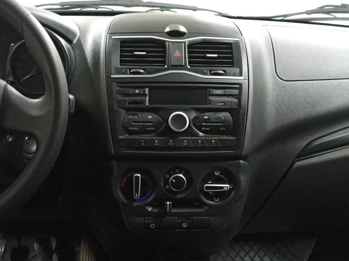 Купить Lada (ВАЗ) Granta с пробегом. Фото: #14