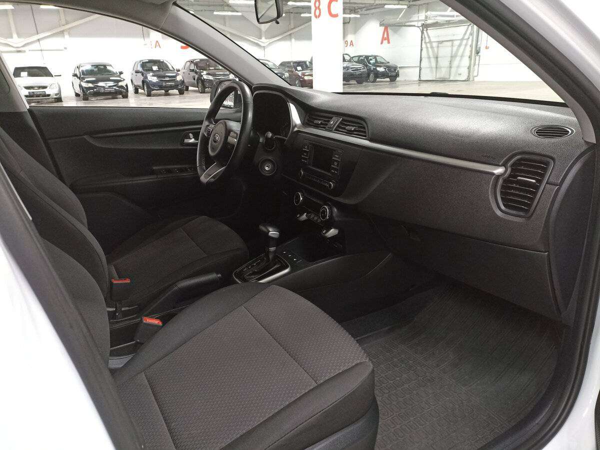 Купить Kia Rio с пробегом. Фото: #10