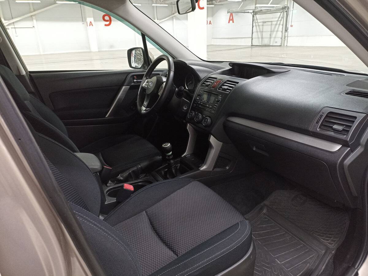 Купить Subaru Forester с пробегом. Фото: #10