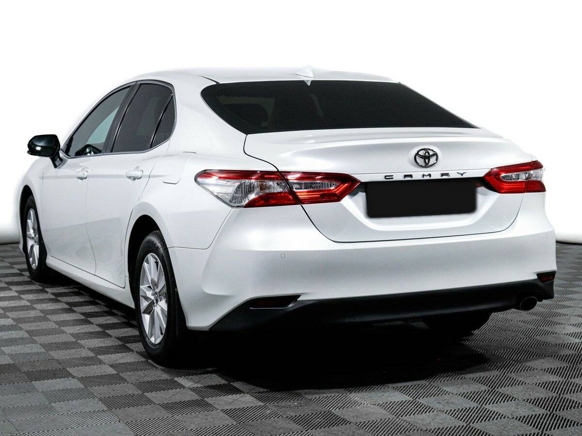 Купить Toyota Camry с пробегом. Фото: #6