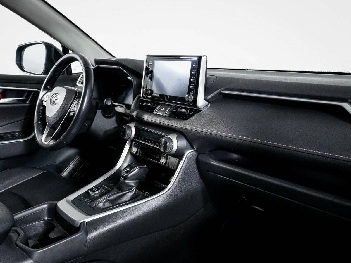Купить Toyota RAV4 с пробегом. Фото: #8
