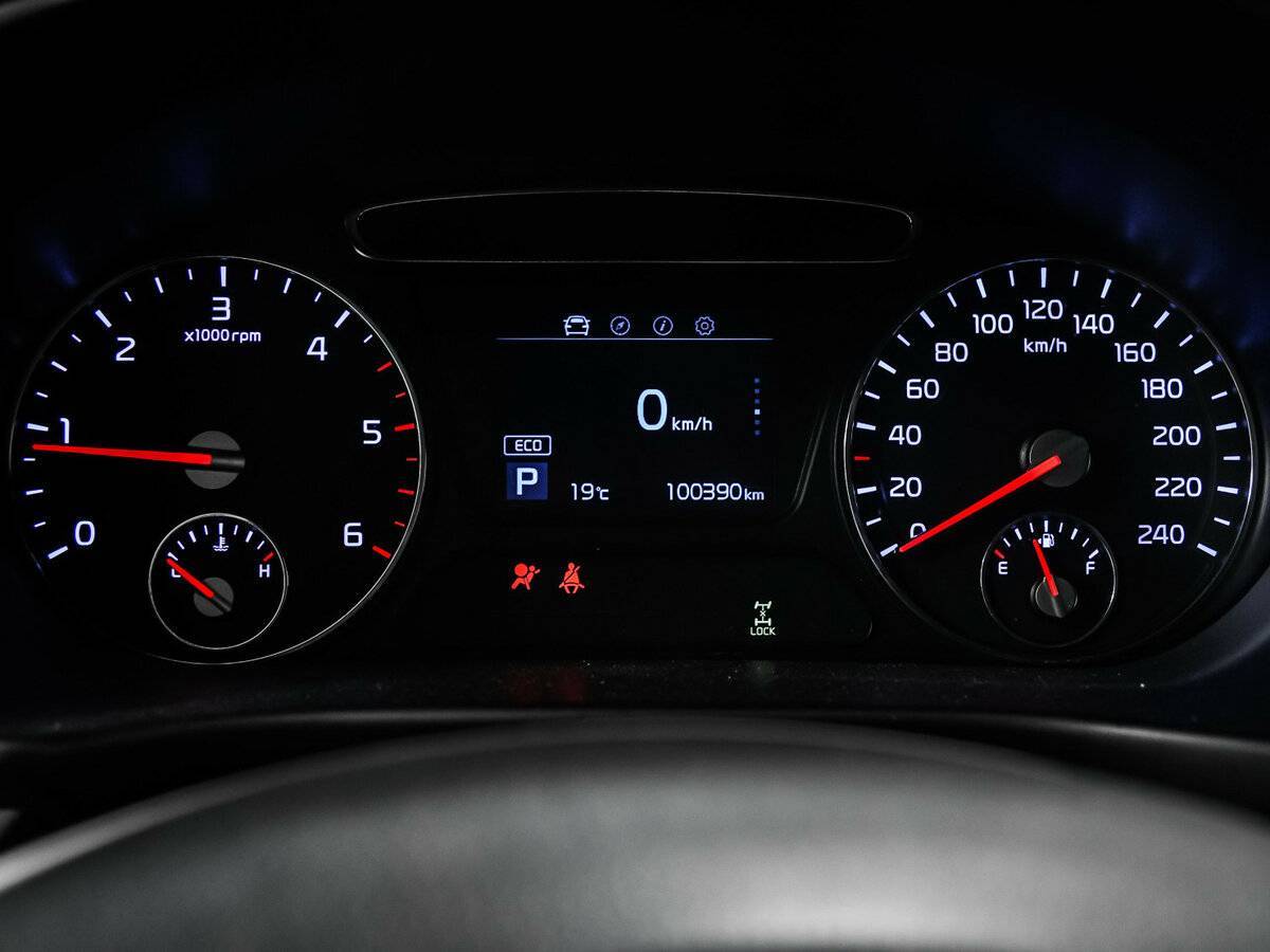 Купить Kia Sorento с пробегом. Фото: #9