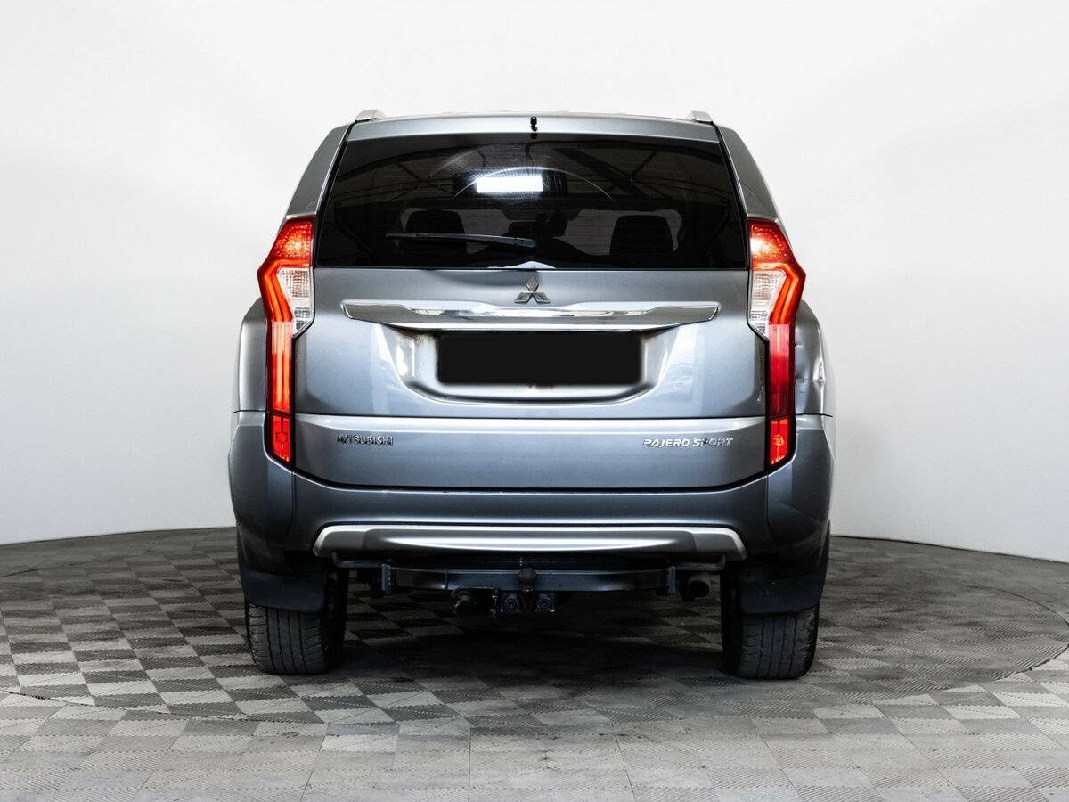 Купить Mitsubishi Pajero Sport с пробегом. Фото: #5