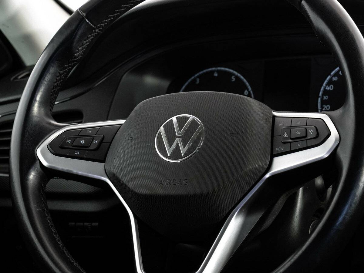 Купить Volkswagen Polo с пробегом. Фото: #12