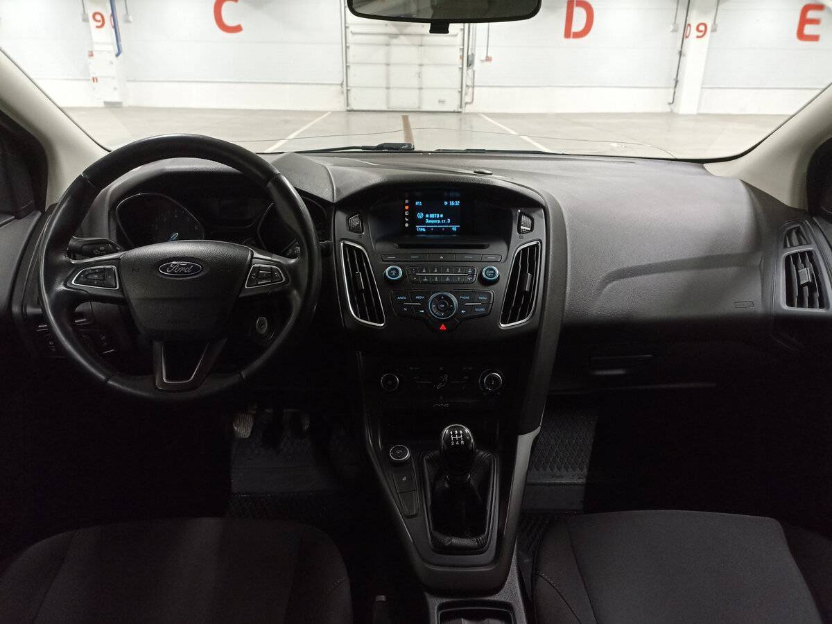 Купить Ford Focus с пробегом. Фото: #13